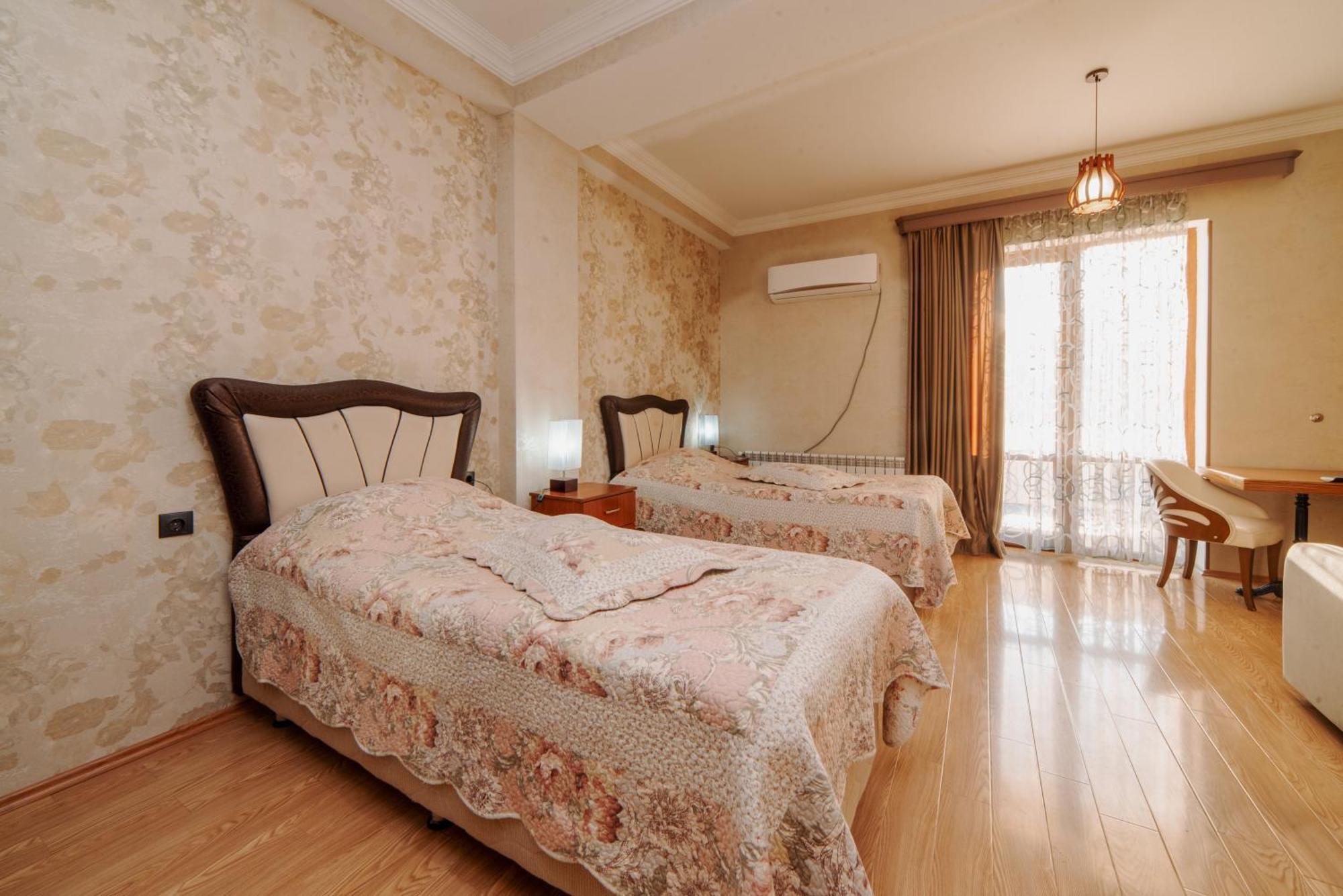 Natali Hotel Borjomi Exterior photo